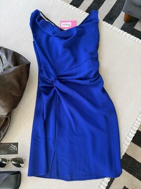 Amanda Uprichard Aliana Elegant Twist-Front Sheath Dress in Royal Blue
